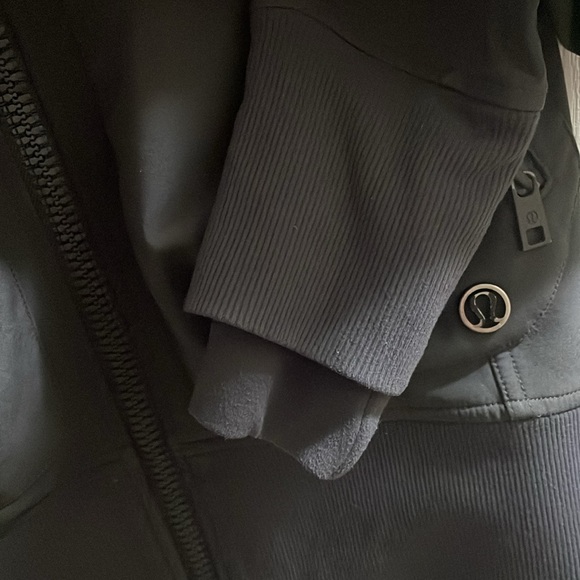Lululemon Bomber Jacket - Picture 4 of 4